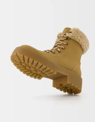 Botas de montaña de borreguillo TAUPE