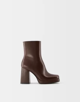 Botines plataforma tacón alto Brown