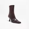 Botines tacón gatito con hebillas Maroon