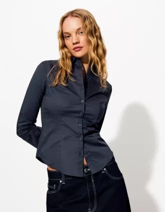 Camisa ajustada con mangas acampanadas Navy