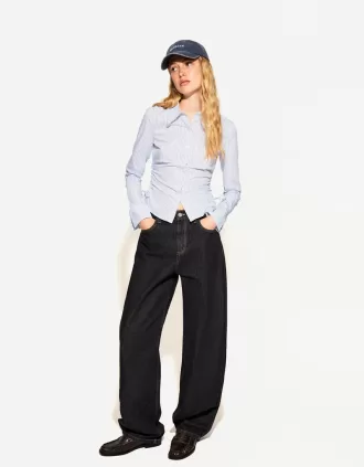 Camisa entallada con fruncido Light blue