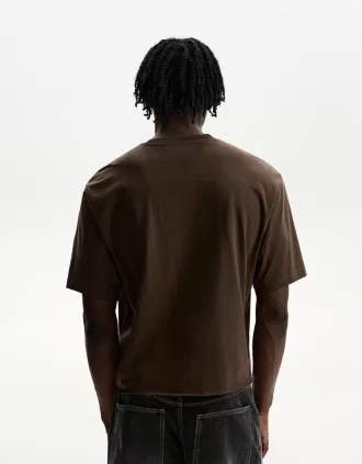 Camiseta cropped manga corta Brown