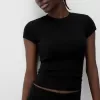 Camiseta de manga corta con cuello redondo Black