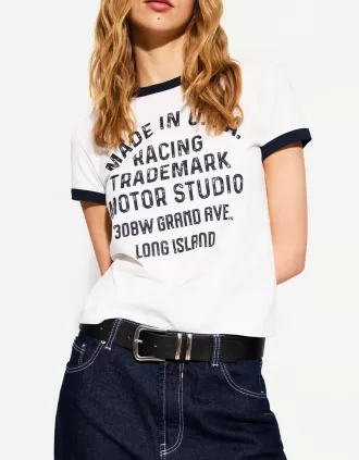Camiseta de manga corta con estampado en contraste Off white