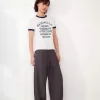 Camiseta de manga corta con estampado en contraste Off white