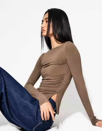 Camiseta de manga larga con detalle fruncido Sand