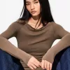 Camiseta de manga larga con detalle fruncido Sand