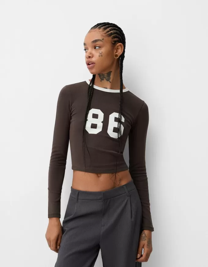 Camiseta de manga larga con estampado y ribete Brown