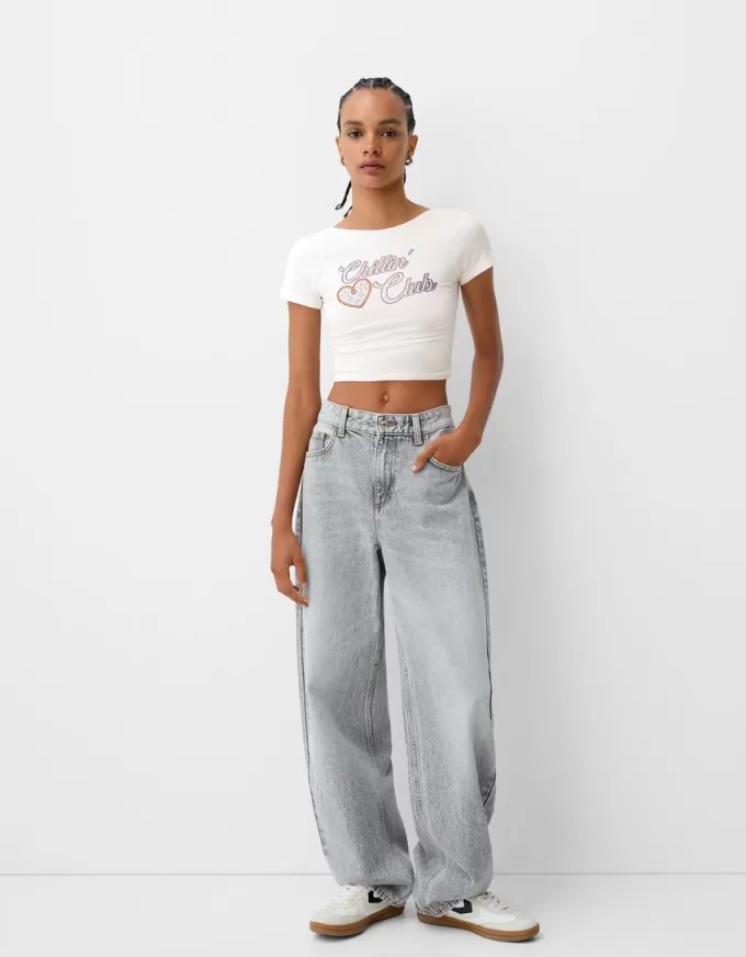 Camiseta espalda abierta con pedrería Cream