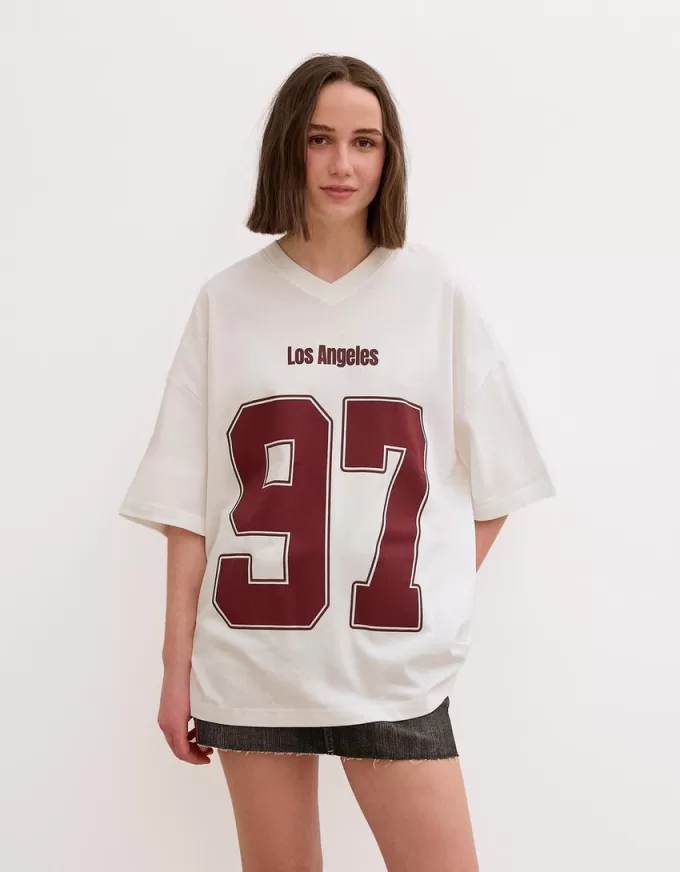 Camiseta estampada con cuello en V y manga corta Off white