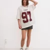 Camiseta estampada con cuello en V y manga corta Off white