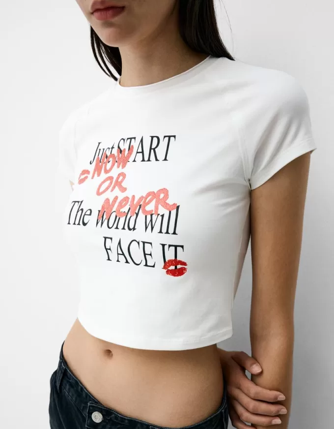 Camiseta estampada con manga corta raglán Cream
