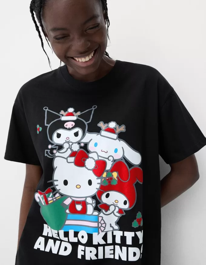 Camiseta manga corta Hello Kitty y sus amigos Black