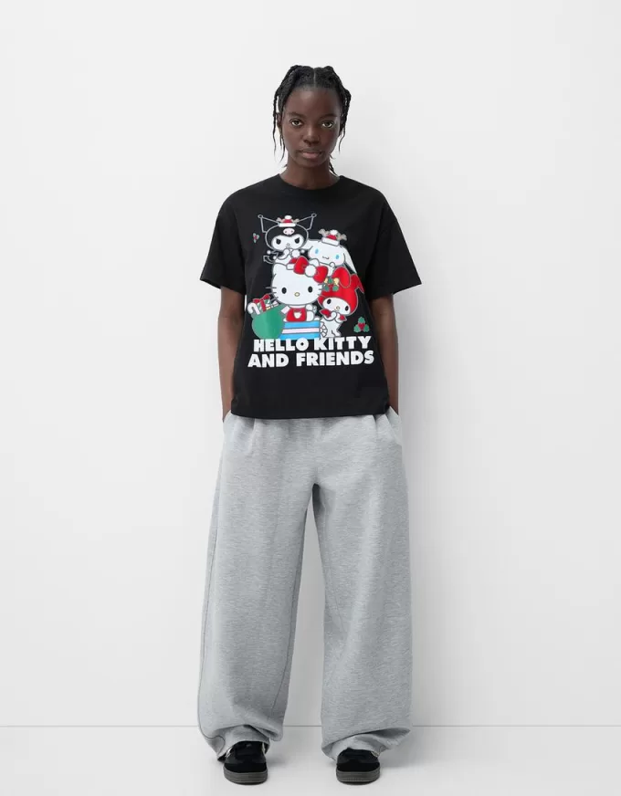 Camiseta manga corta Hello Kitty y sus amigos Black