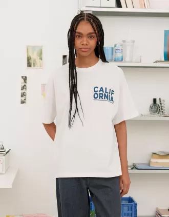Camiseta manga corta con estampado White
