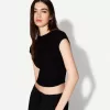 Camiseta manga corta fruncido lateral Black