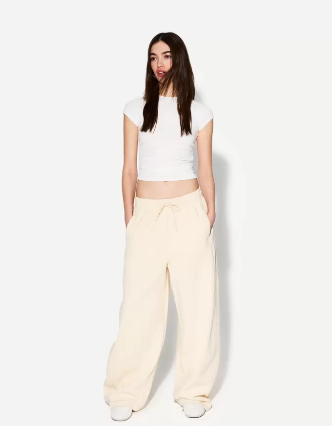 Camiseta manga corta fruncido lateral Off white