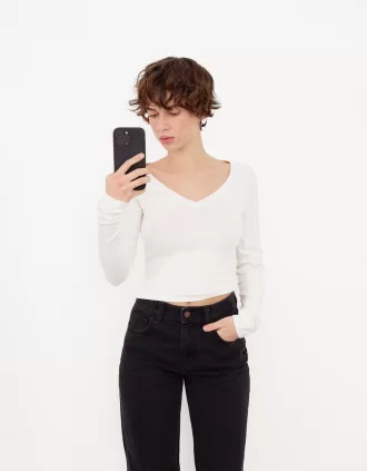 Camiseta manga larga cuello pico Off white