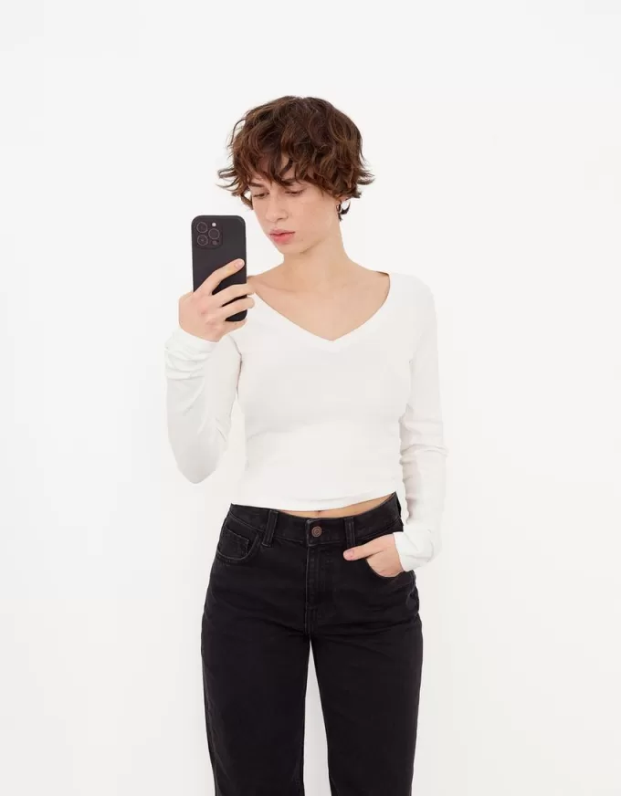 Camiseta manga larga cuello pico Off white