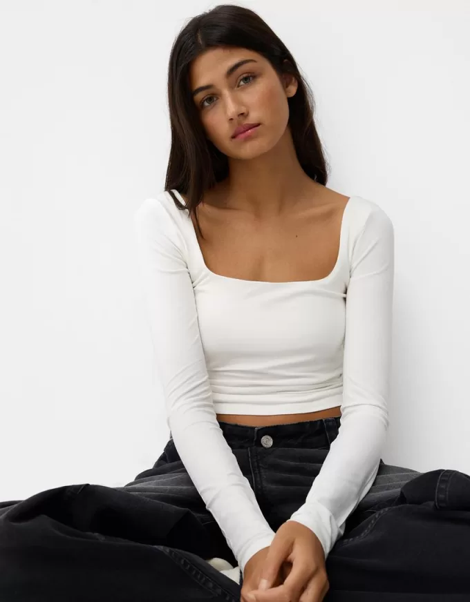 Camiseta manga larga escote cuadrado Off white