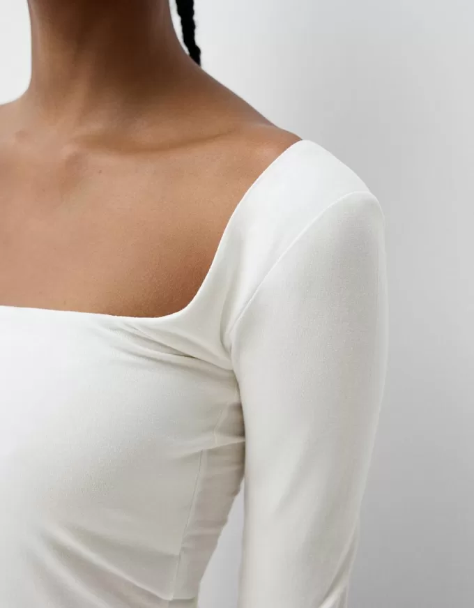 Camiseta manga larga escote cuadrado Off white