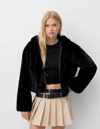 Chaqueta acolchada con capucha de pelo sintético Black