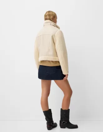 Chaqueta de doble faz con mangas de borreguito sintético Cream