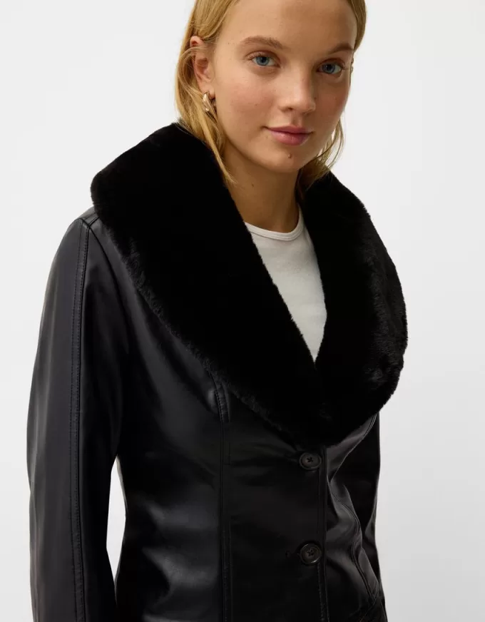 Chaqueta entallada efecto piel con cuello de material sudadera Black