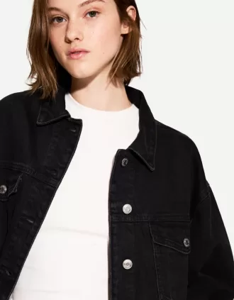 Chaqueta vaquera corta Black