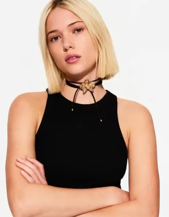 Collar con colgante de flores Gold