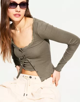 Conjunto cárdigan y top Khaki