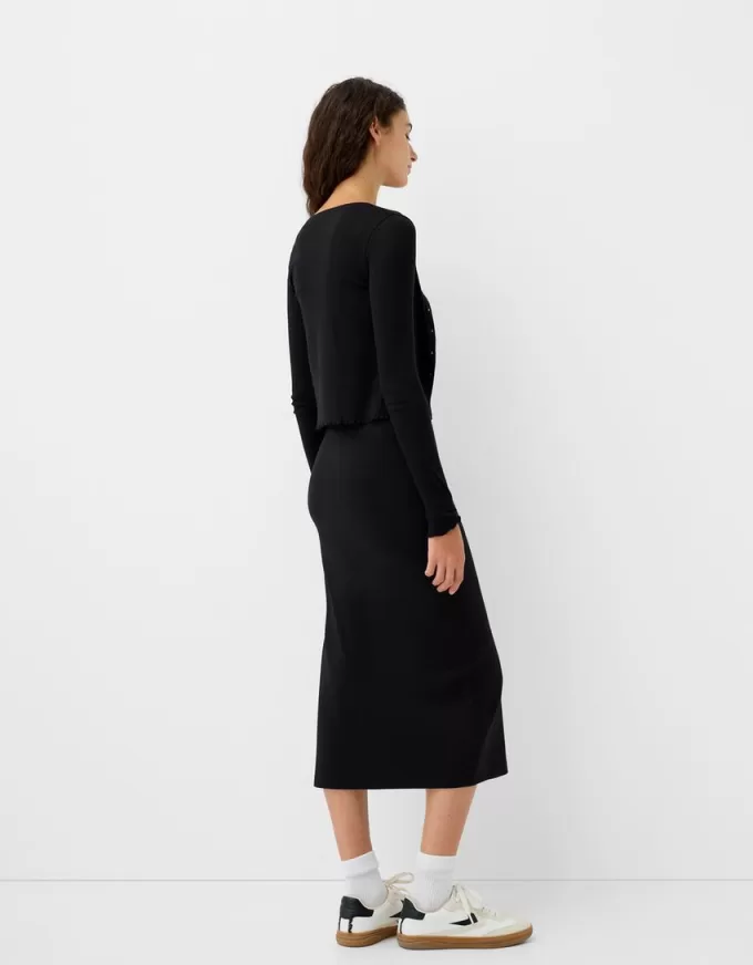 Falda semi larga fruncida Black