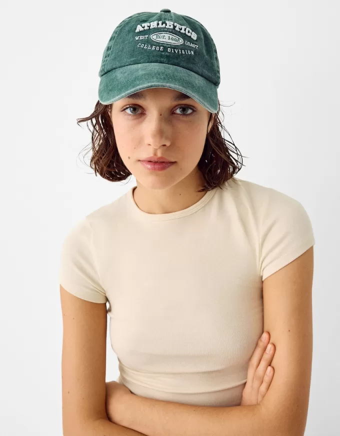 Gorra desteñida con bordado Green Gorra desteñida con bordado Green
