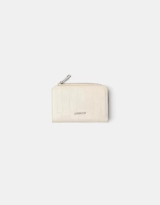 Monedero con estampado animal efecto charol grabado Cream Monedero con estampado animal efecto charol grabado Cream