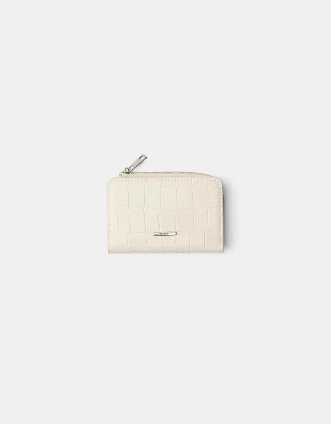 Monedero con estampado animal efecto charol grabado Cream