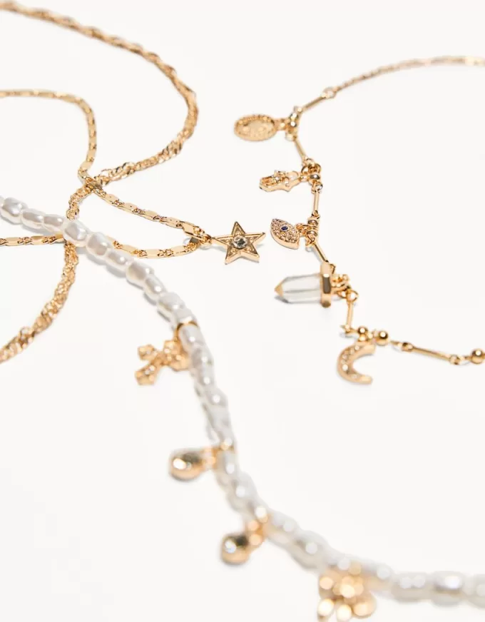 Pack de 4 collares con colgantes Gold Pack de 4 collares con colgantes Gold
