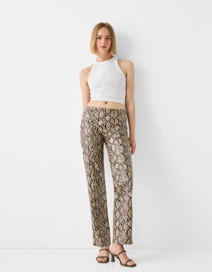 Pantalón efecto piel animal print Beige