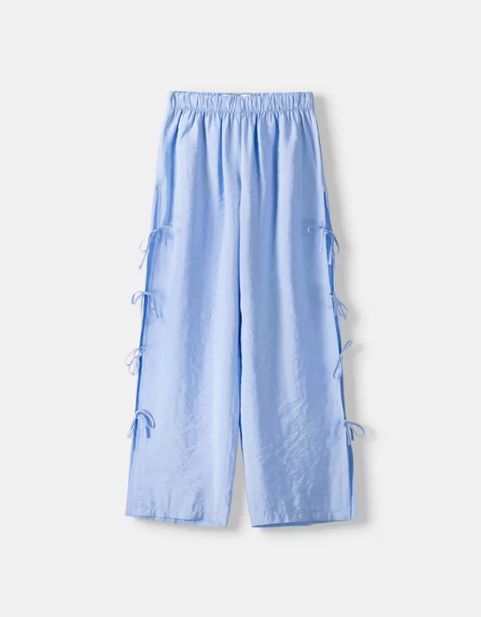 Pantalón fluido con lazos laterales Light blue