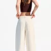 Pantalón fluido con pinzas Beige