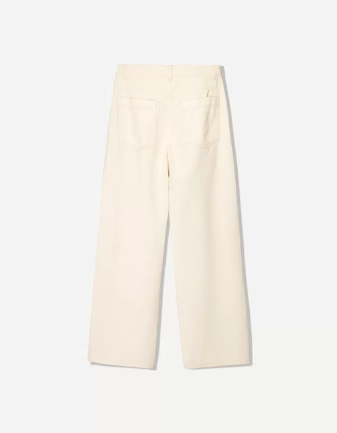 Pantalón fluido con pinzas Beige
