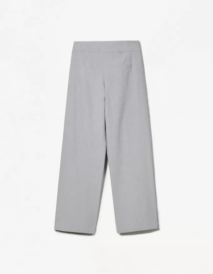 Pantalón pinzas hebilla Grey