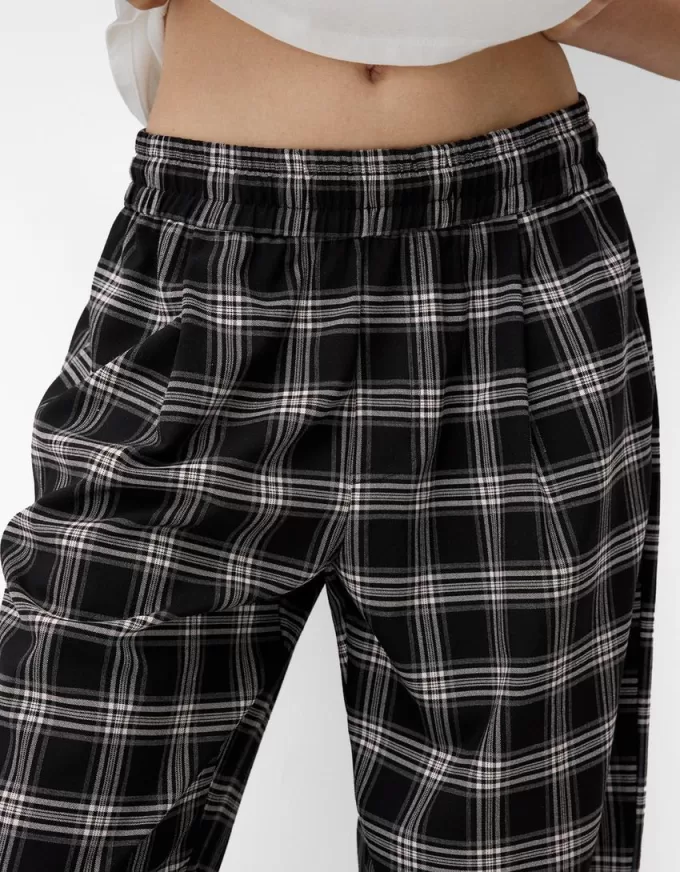 Pantalón recto cuadros Black