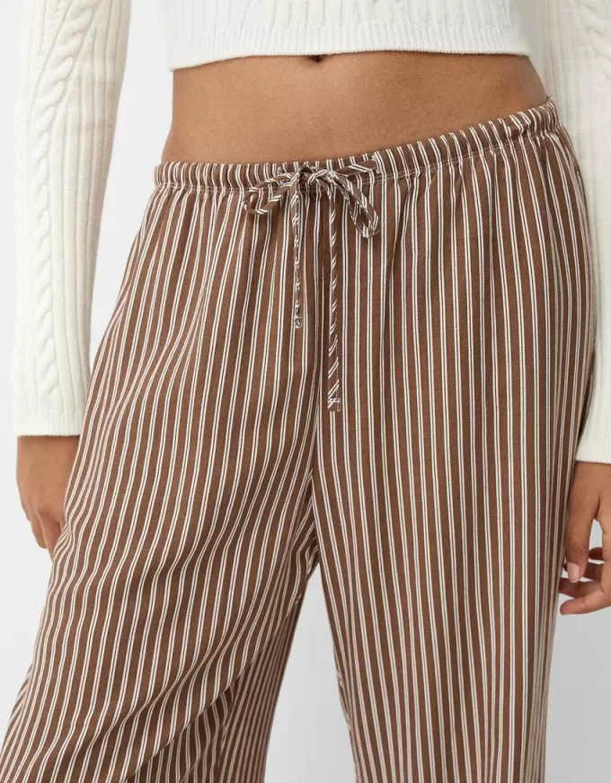 Pantalón recto de rayas con cintura elástica Brown