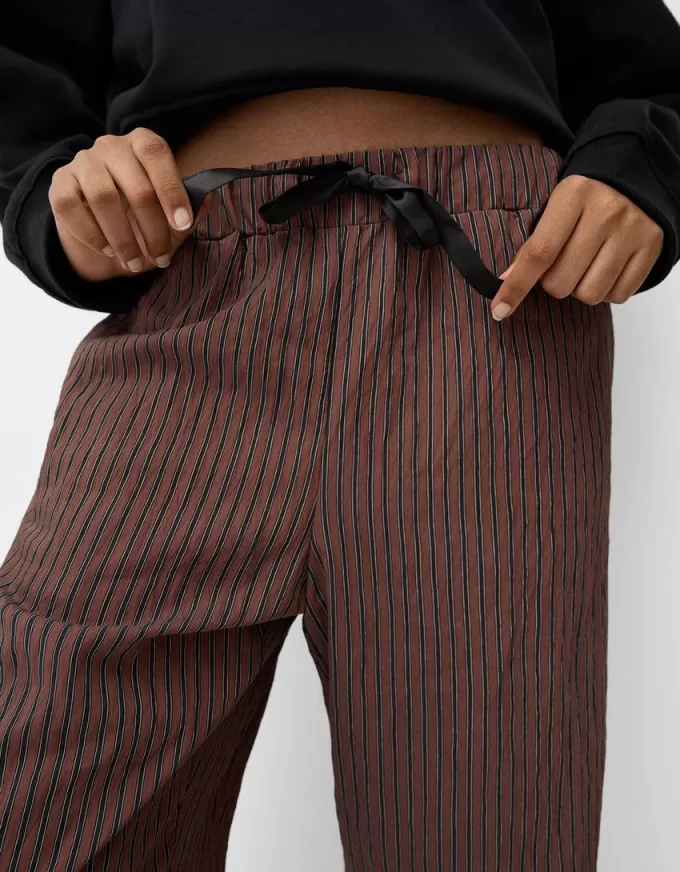 Pantalón recto de rayas con cintura elástica Brown Pantalón recto de rayas con cintura elástica Brown
