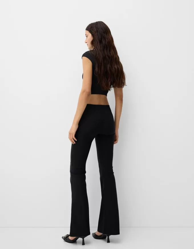 Pantalones acampanados con tachuelas Black