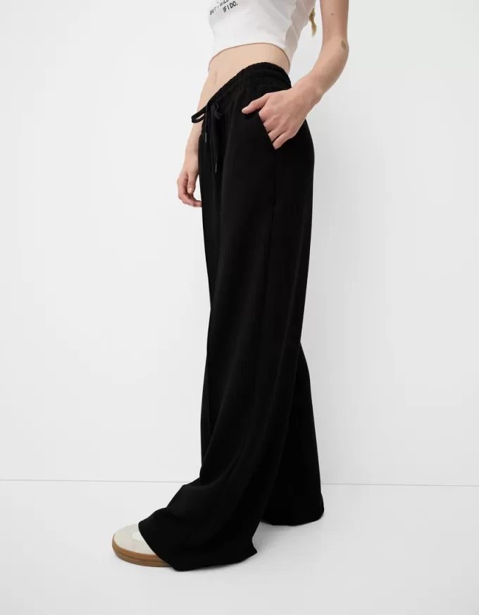 Pantalones anchos suaves Black