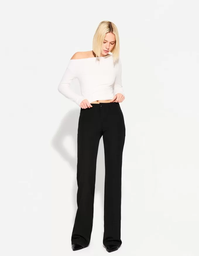 Pantalones boot-cut de talle bajo Black