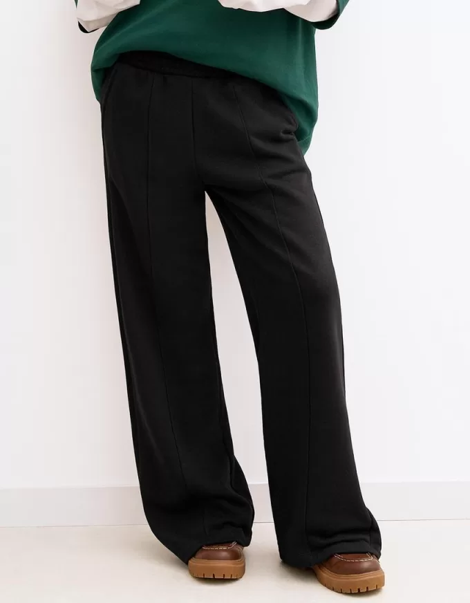 Pantalones deportivos de pierna ancha Black