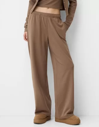 Pantalones rectos Camel