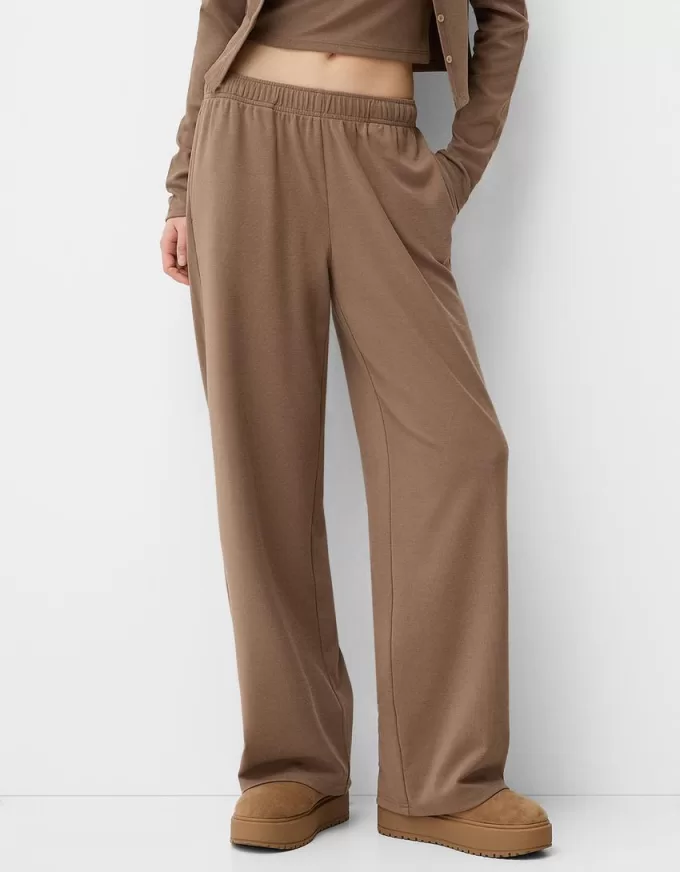 Pantalones rectos Camel